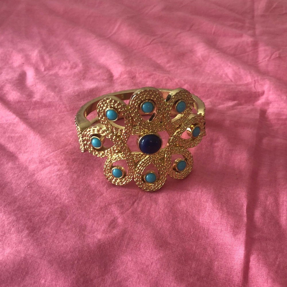Gold bracelet